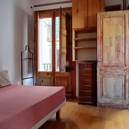 Big Boutique In The City Center Appartement Barcelone